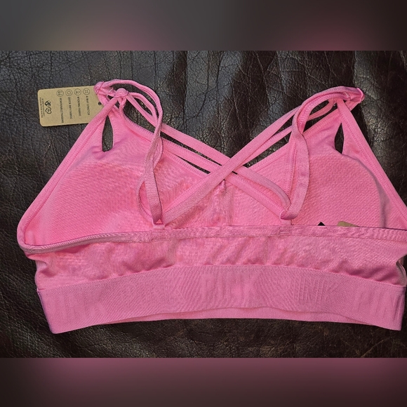 NWT Victoria Secret Pink‎ Main Ultimate Strappy Back Lined Sports Bra Pink SM - Picture 2 of 5